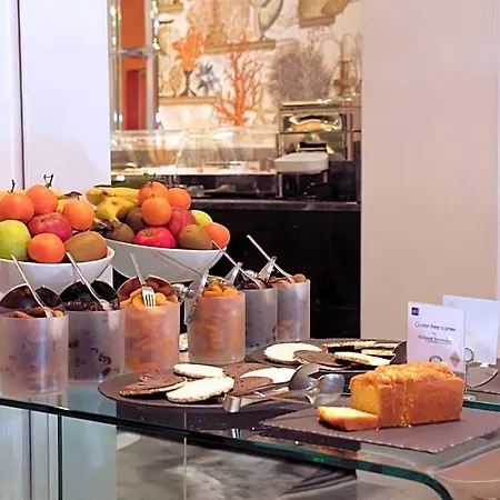 De Seze Hotel 4*