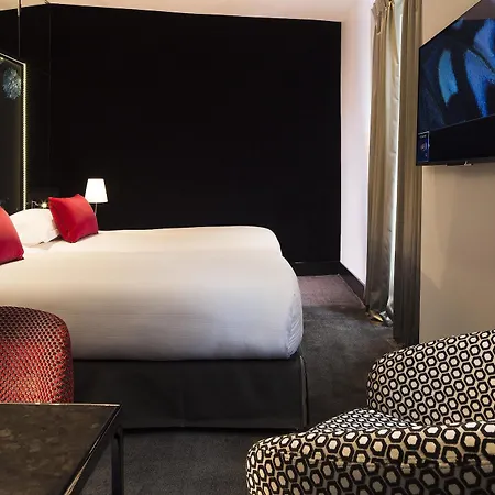 Hotel De Seze 4*