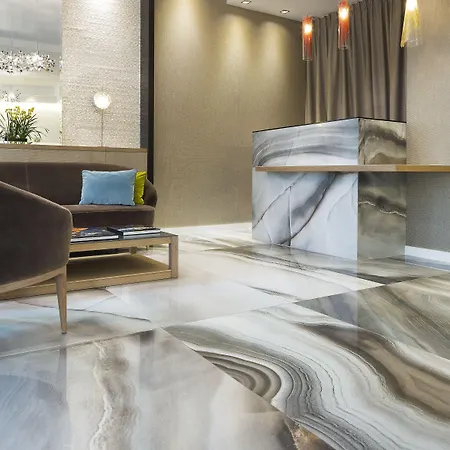 دي سيز فندق باريس