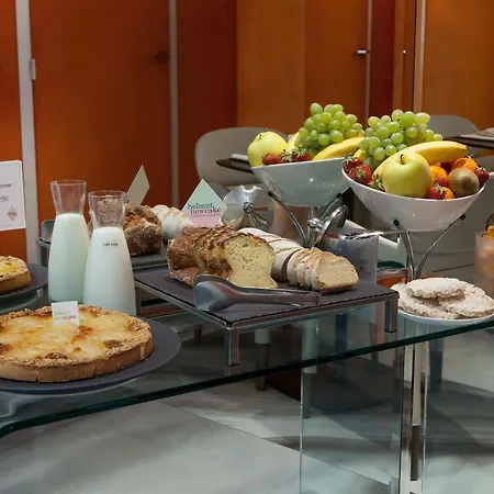 دي سيز فندق